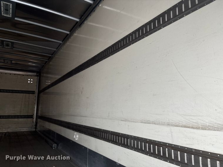 image for item ET8519 2017 Hino 268 box truck