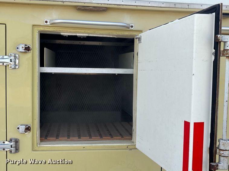 image for item EU0032 2010 Isuzu NPR refrigerated truck