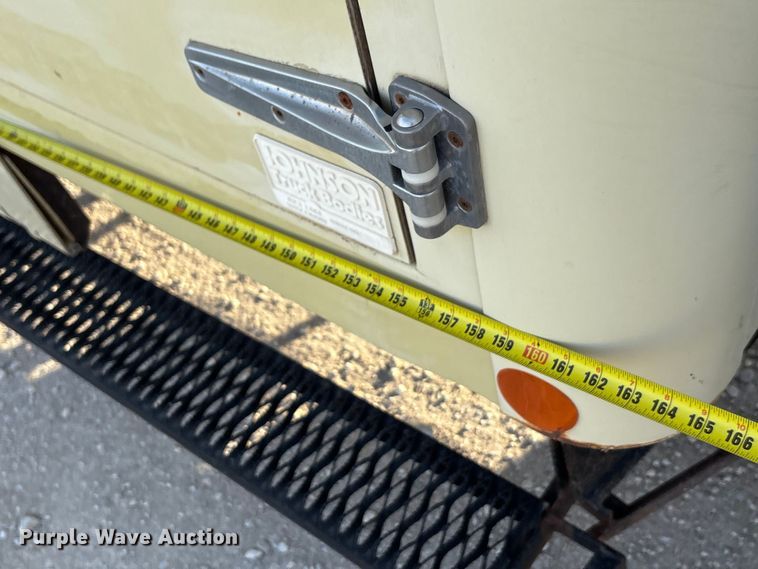 image for item EU0032 2010 Isuzu NPR refrigerated truck