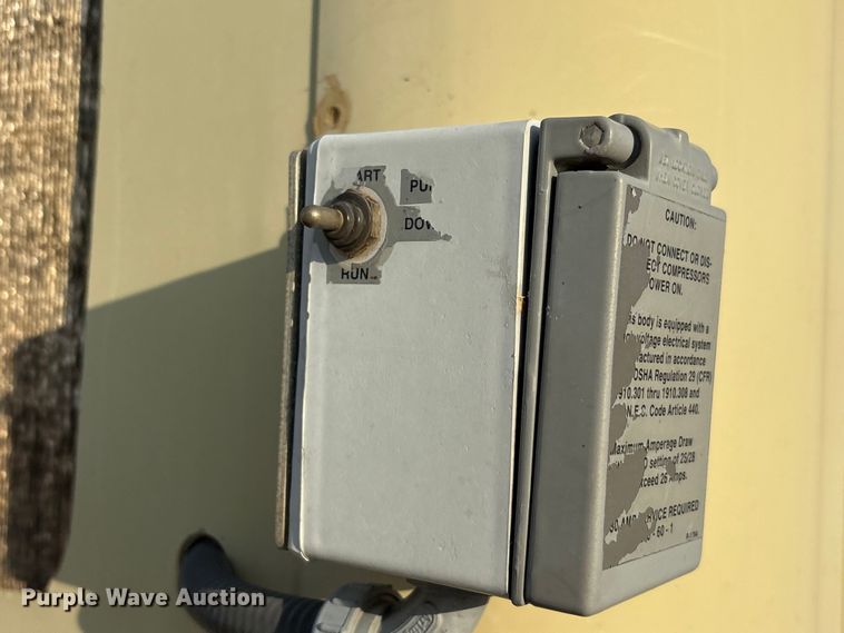 image for item EU0032 2010 Isuzu NPR refrigerated truck