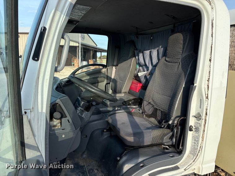 image for item EU0032 2010 Isuzu NPR refrigerated truck