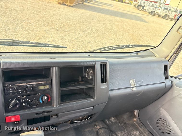 image for item EU0032 2010 Isuzu NPR refrigerated truck