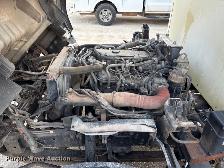 image for item EU0032 2010 Isuzu NPR refrigerated truck