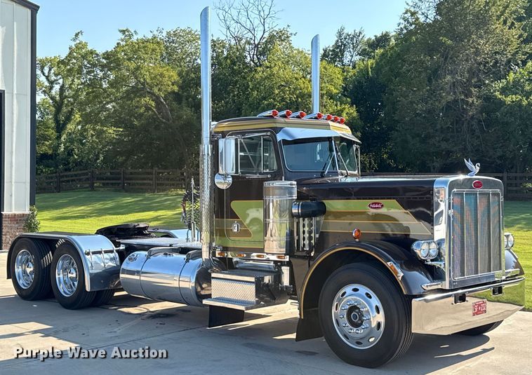 image for item EU2001 1987 Peterbilt 359 semi truck