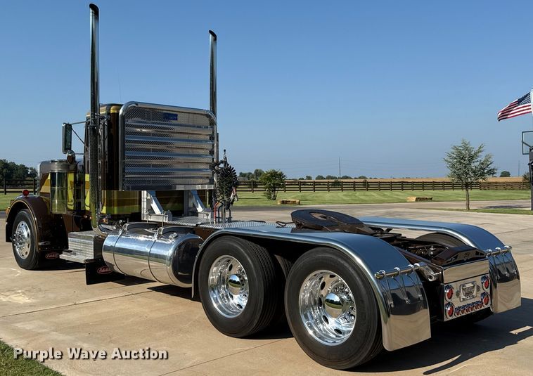image for item EU2001 1987 Peterbilt 359 semi truck