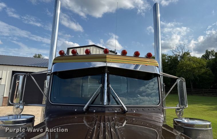 image for item EU2001 1987 Peterbilt 359 semi truck