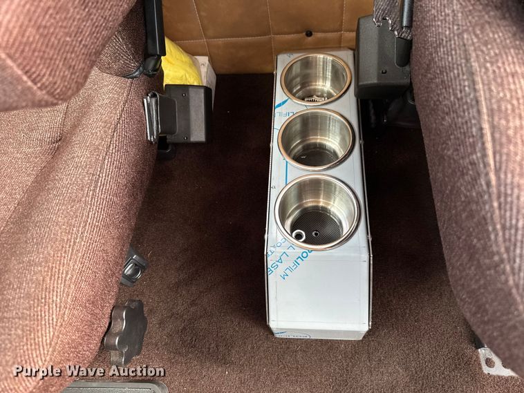 image for item EU2001 1987 Peterbilt 359 semi truck