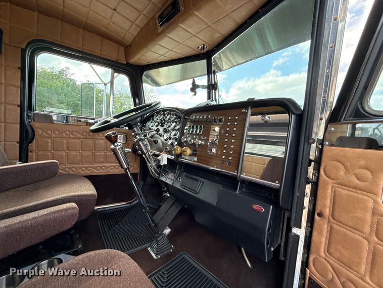 image for item EU2001 1987 Peterbilt 359 semi truck