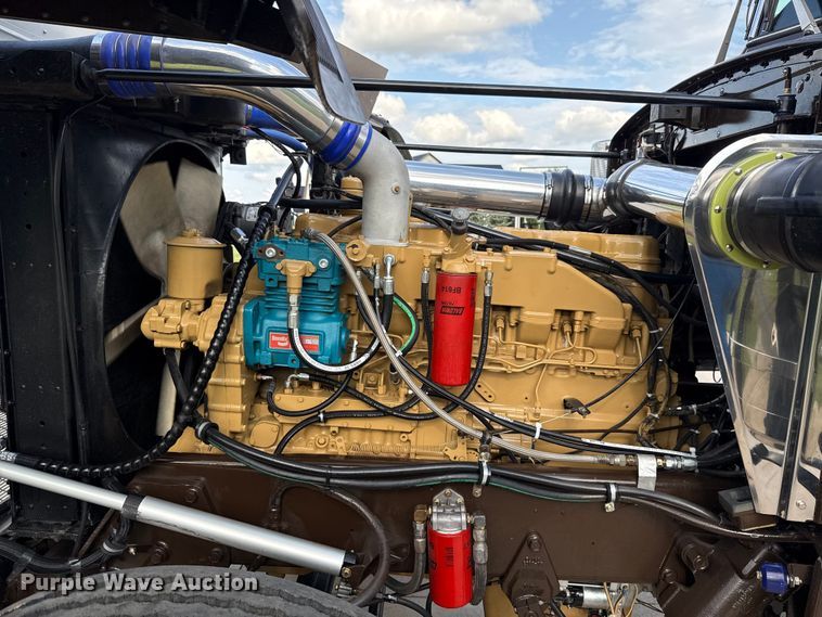 image for item EU2001 1987 Peterbilt 359 semi truck