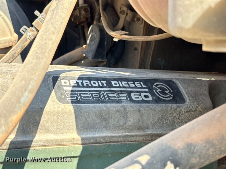 image for item EU2111 2014 Freightliner Columbia CL120 glider kit semi truck