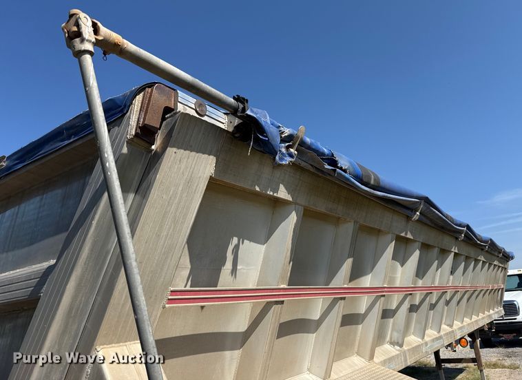 image for item EU2112 1995 Vantage SV-96 end dump trailer