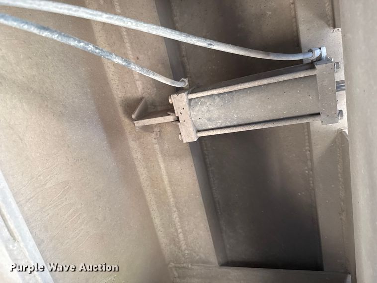 image for item EU2112 1995 Vantage SV-96 end dump trailer