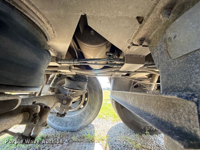 image for item EU2112 1995 Vantage SV-96 end dump trailer