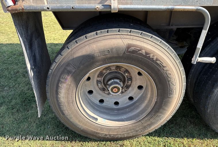 image for item EU2112 1995 Vantage SV-96 end dump trailer