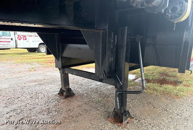 image for item EU2174 2022 Magnolia 2022 LowBoy drop deck trailer