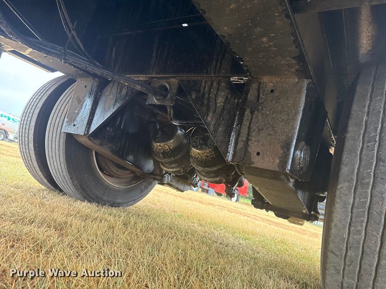 image for item EU2174 2022 Magnolia 2022 LowBoy drop deck trailer