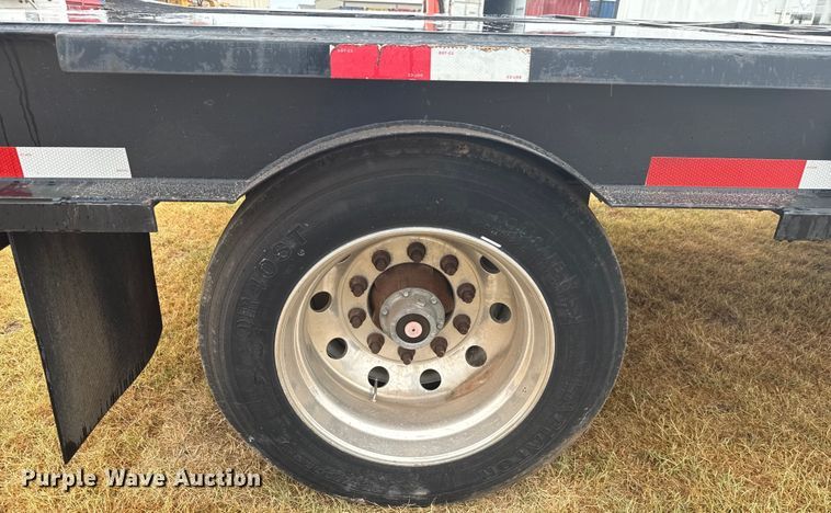 image for item EU2174 2022 Magnolia 2022 LowBoy drop deck trailer