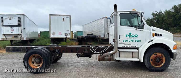 image for item EU2175 2005 Sterling Acterra truck cab and chassis