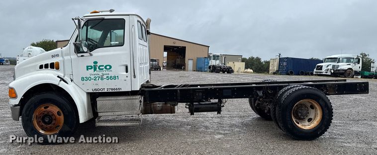 image for item EU2175 2005 Sterling Acterra truck cab and chassis