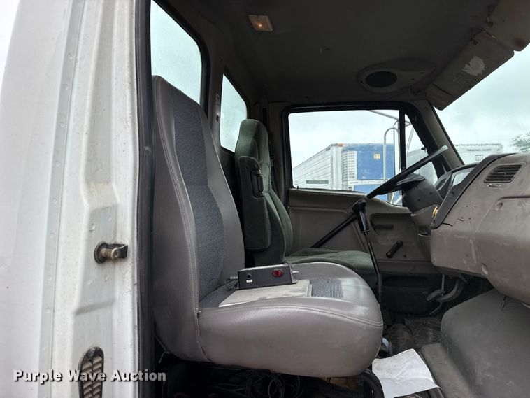 image for item EU2175 2005 Sterling Acterra truck cab and chassis