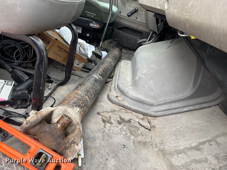 image for item EU2175 2005 Sterling Acterra truck cab and chassis