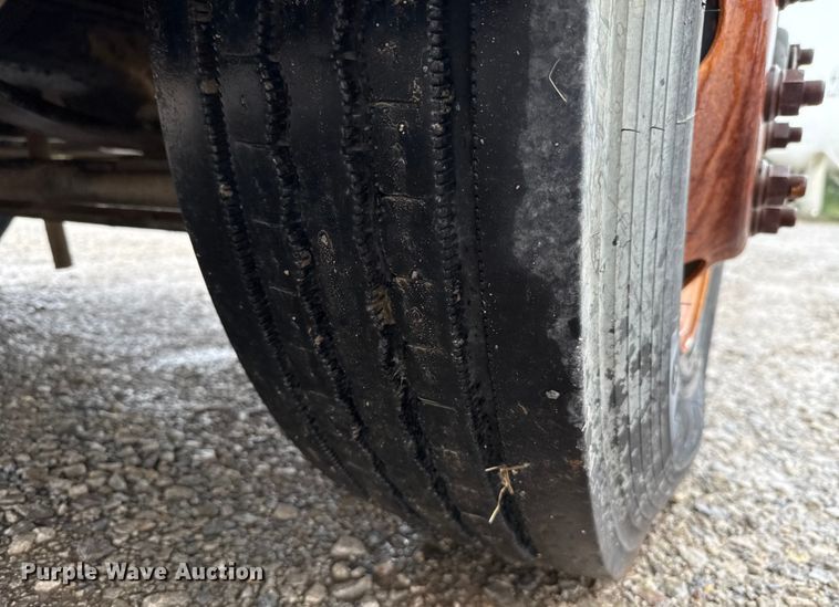 image for item EU2175 2005 Sterling Acterra truck cab and chassis