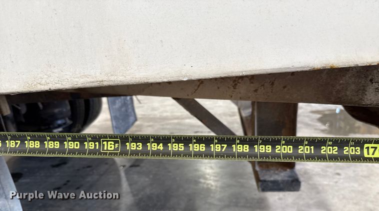 image for item EU2177 2011 Ford F-750 truck cab and chassis