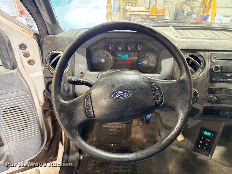 image for item EU2177 2011 Ford F-750 truck cab and chassis