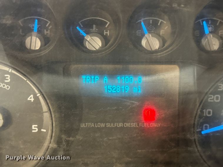 image for item EU2177 2011 Ford F-750 truck cab and chassis