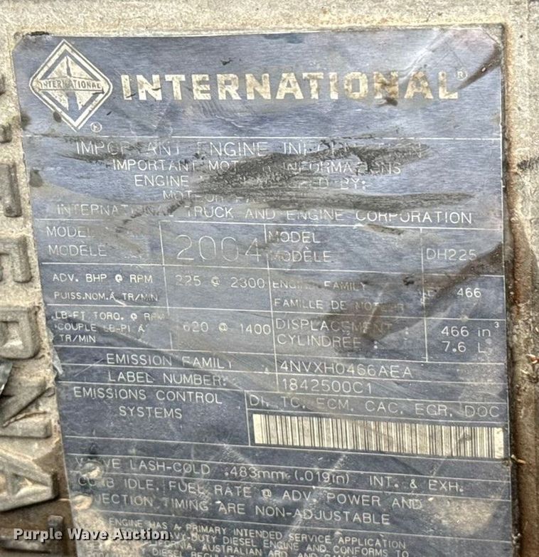 image for item EU2179 2005 International 4400 truck cab and chassis