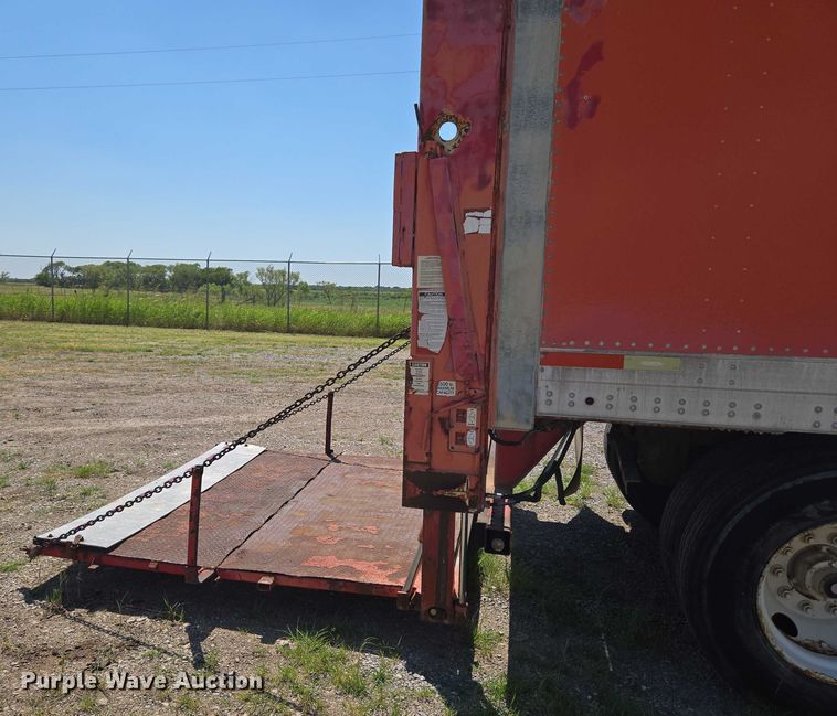 image for item EU3548 2008 Trailermobile dry van trailer