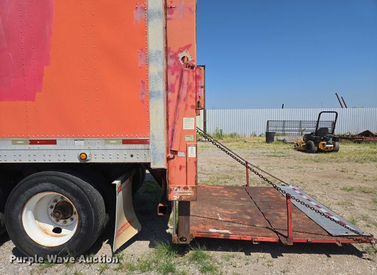image for item EU3548 2008 Trailermobile dry van trailer