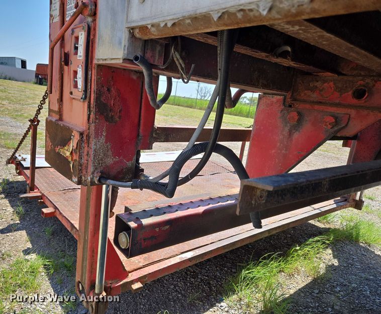 image for item EU3548 2008 Trailermobile dry van trailer