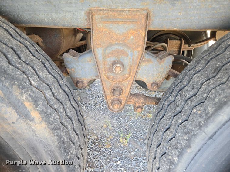 image for item EU3548 2008 Trailermobile dry van trailer