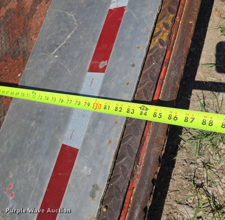 image for item EU3548 2008 Trailermobile dry van trailer