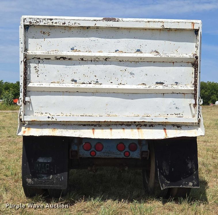 image for item EU3561 Shop built end dump pup trailer