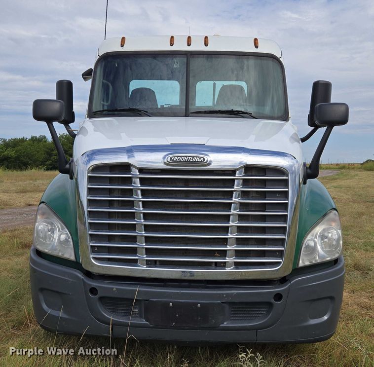 CAMIóN 2015 FREIGHTLINER