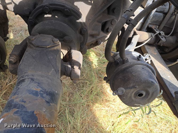 image for item EU3562 2015 Freightliner Cascadia semi truck