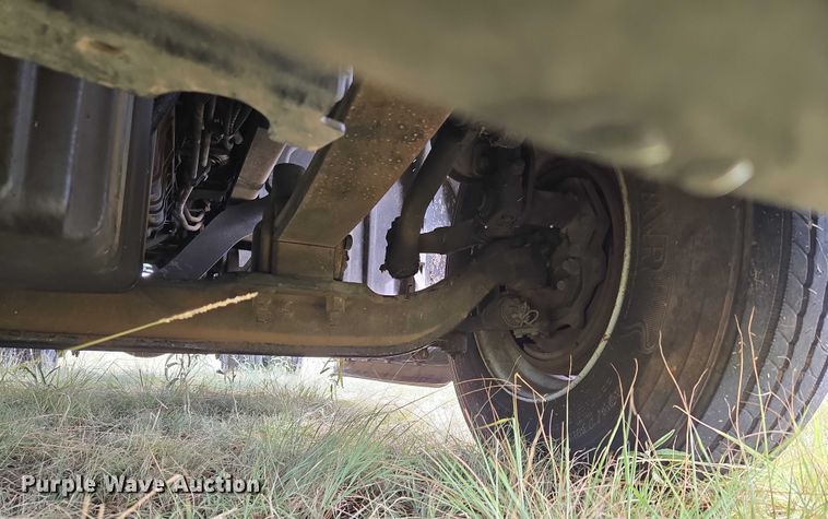 image for item EU3562 2015 Freightliner Cascadia semi truck