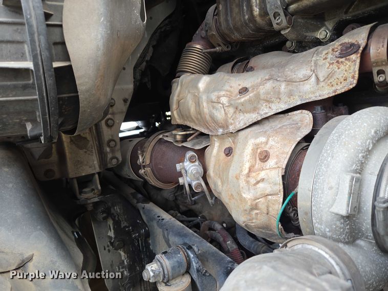 image for item EU3562 2015 Freightliner Cascadia semi truck