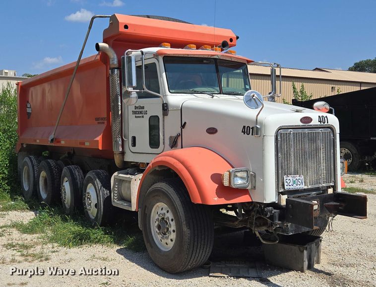image for item EV1576 2006 Peterbilt 357 dump truck