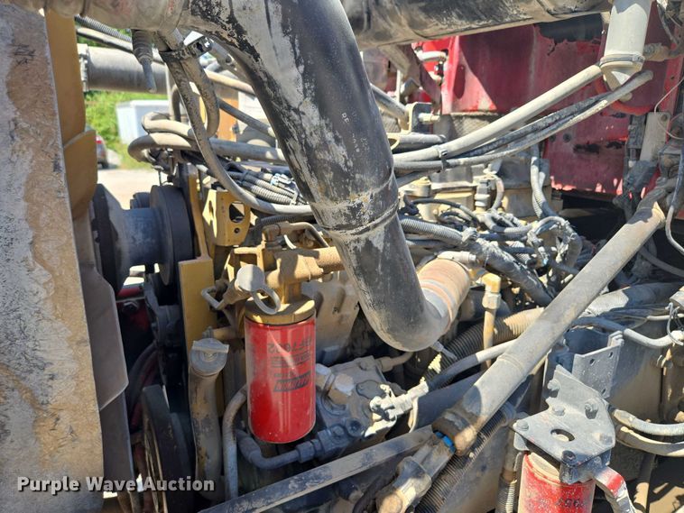 image for item EV1576 2006 Peterbilt 357 dump truck