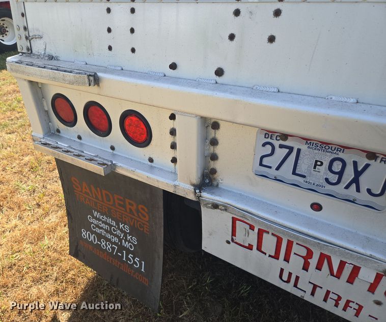 image for item EV1618 2006 Cornhusker grain trailer