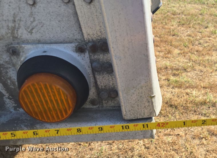 image for item EV1618 2006 Cornhusker grain trailer