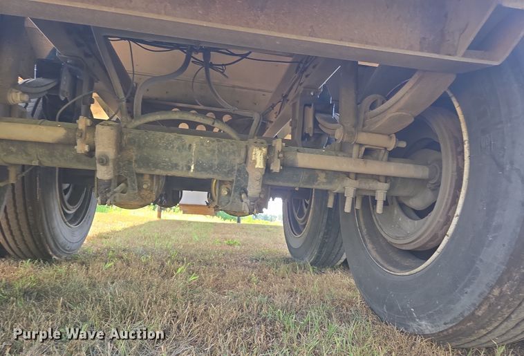 image for item EV1618 2006 Cornhusker grain trailer