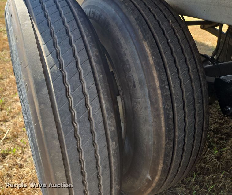 image for item EV1618 2006 Cornhusker grain trailer