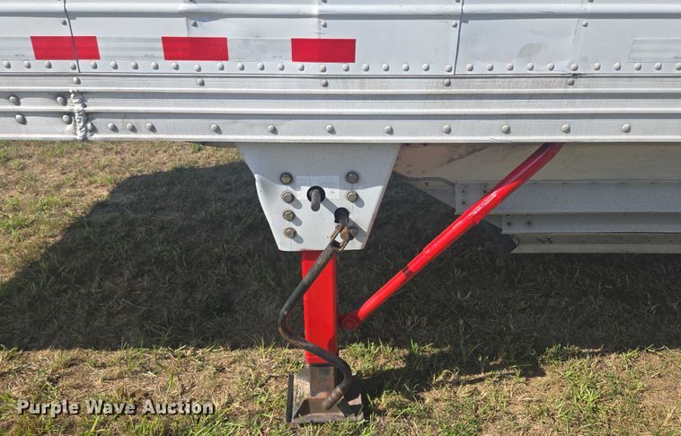 image for item EV1619 1995 Timpte grain trailer