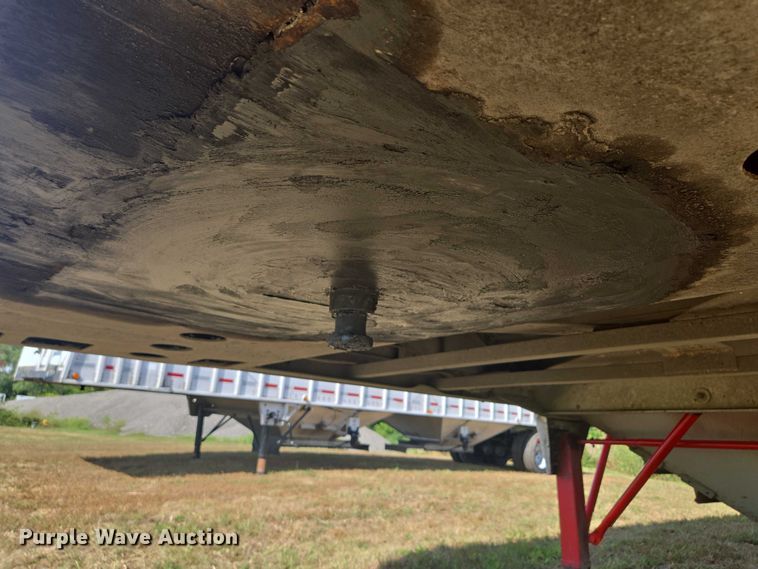 image for item EV1619 1995 Timpte grain trailer