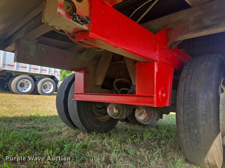 image for item EV1619 1995 Timpte grain trailer