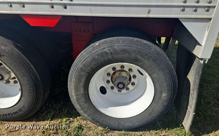 image for item EV1619 1995 Timpte grain trailer